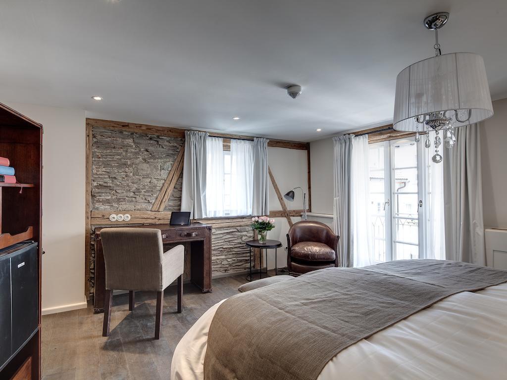 Boutique - Adara